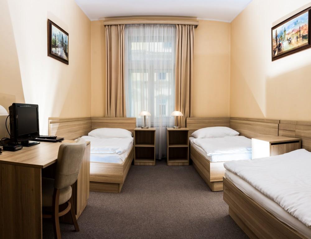 D'Angelo Hotel Прага Екстериор снимка