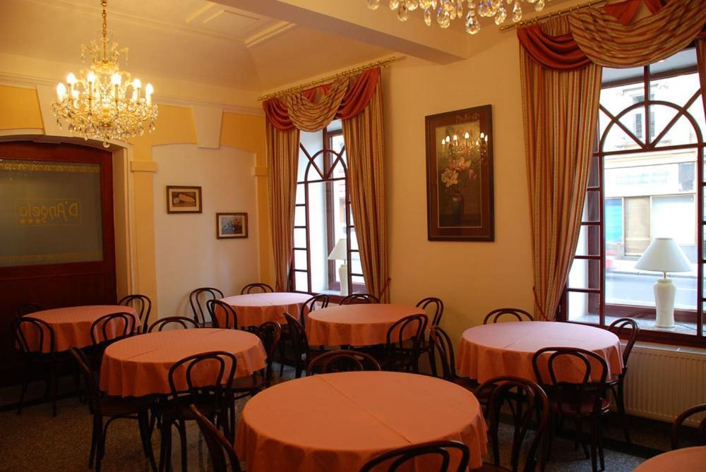 D'Angelo Hotel Прага Екстериор снимка