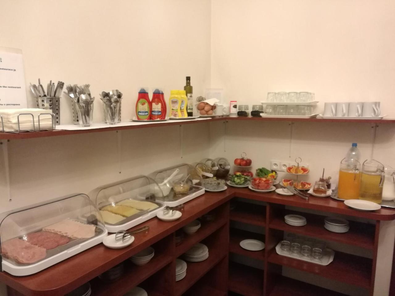 D'Angelo Hotel Прага Екстериор снимка