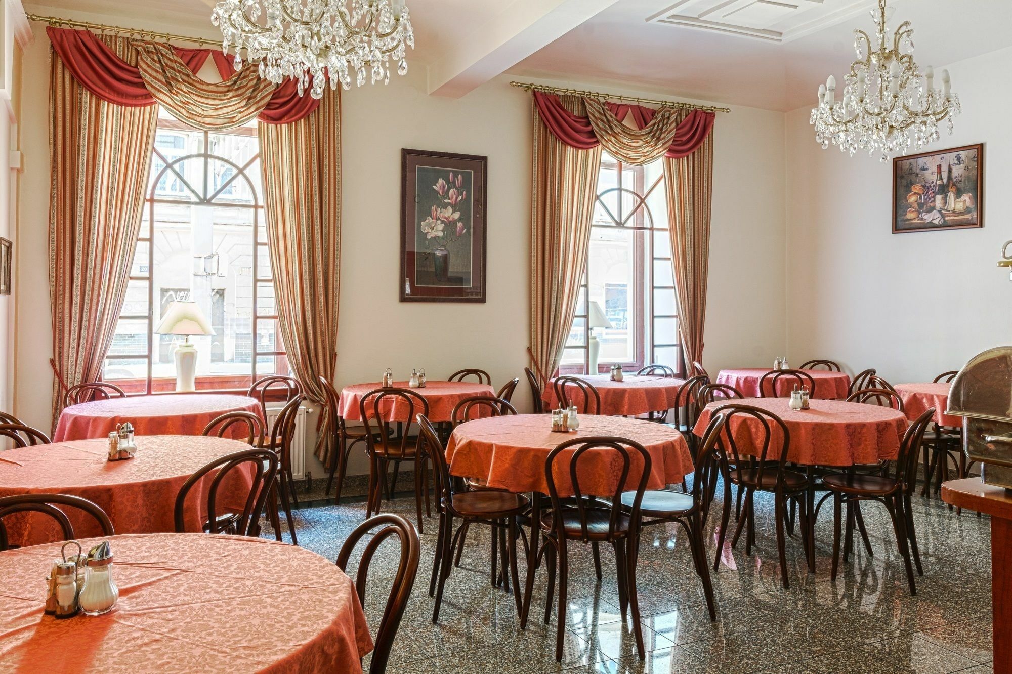 D'Angelo Hotel Прага Екстериор снимка